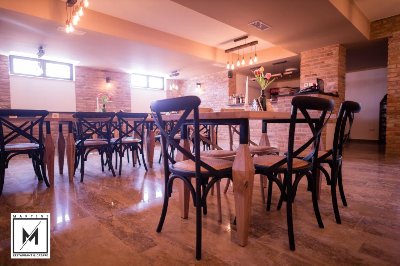 Martini Restaurant & Cazare Sebesel المظهر الخارجي الصورة