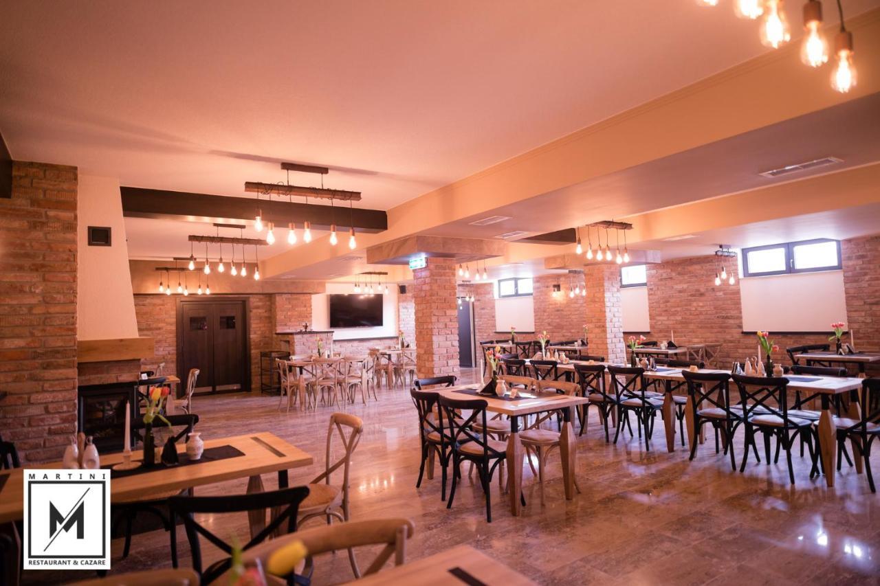 Martini Restaurant & Cazare Sebesel المظهر الخارجي الصورة
